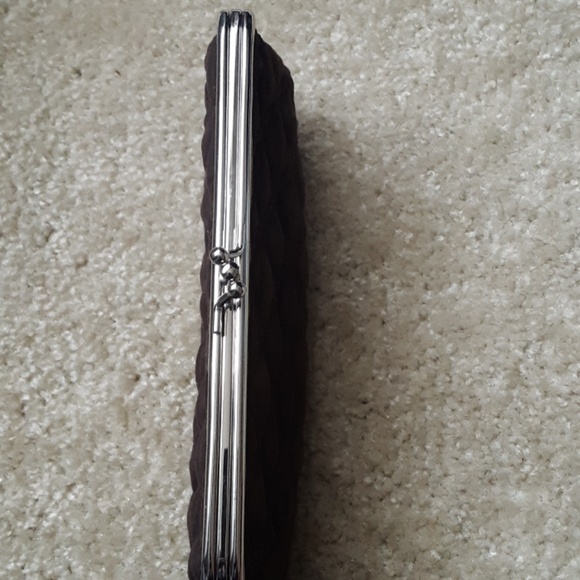 Vera Bradley  billfold - Picture 4 of 5